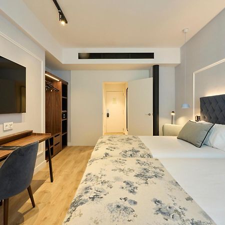 Catalonia El Pilar Hotel Сарагоса Стая снимка