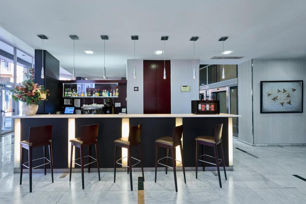 Catalonia El Pilar Hotel Сарагоса Екстериор снимка